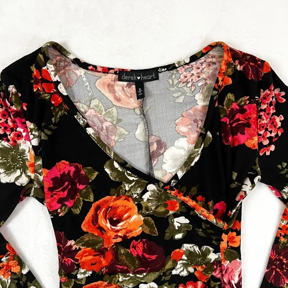 Derek Heart Sz Small Black Floral Long Sleeve Ruched Fitted Bodycon Dress. - Picture 3 of 10